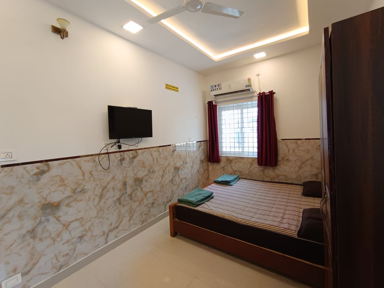 Double room gallery photo 1