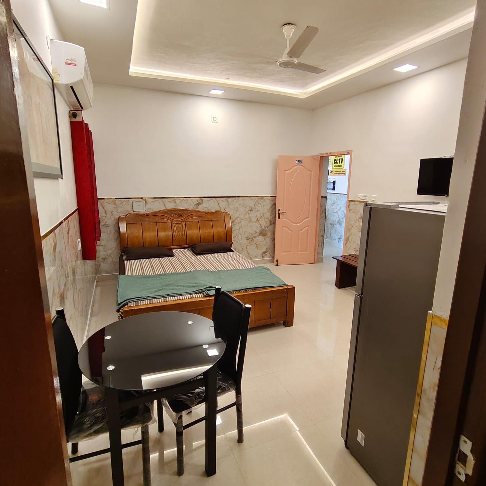 Suite room gallery photo 6